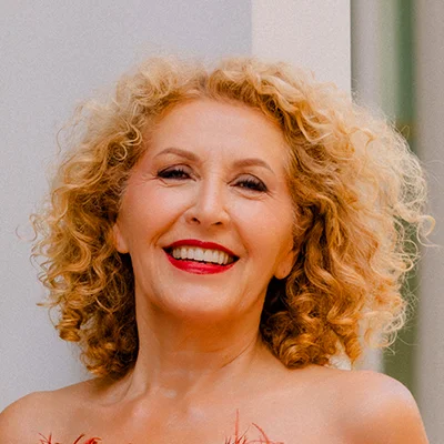 Portrait von Elvira Rest